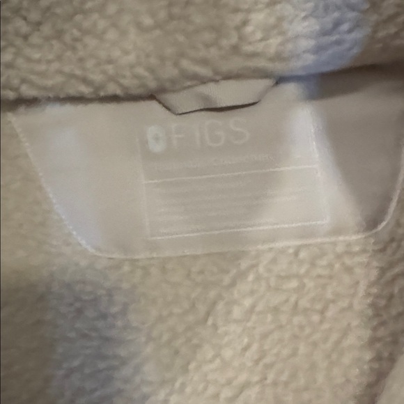 Figs Cream Sherpa Jacket - Picture 3 of 4